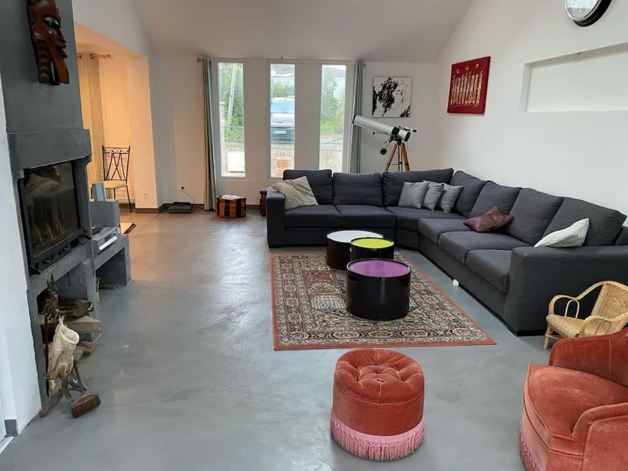 Maison Confortable Pour 10 Personnes Avec Jacuzzi Villa
